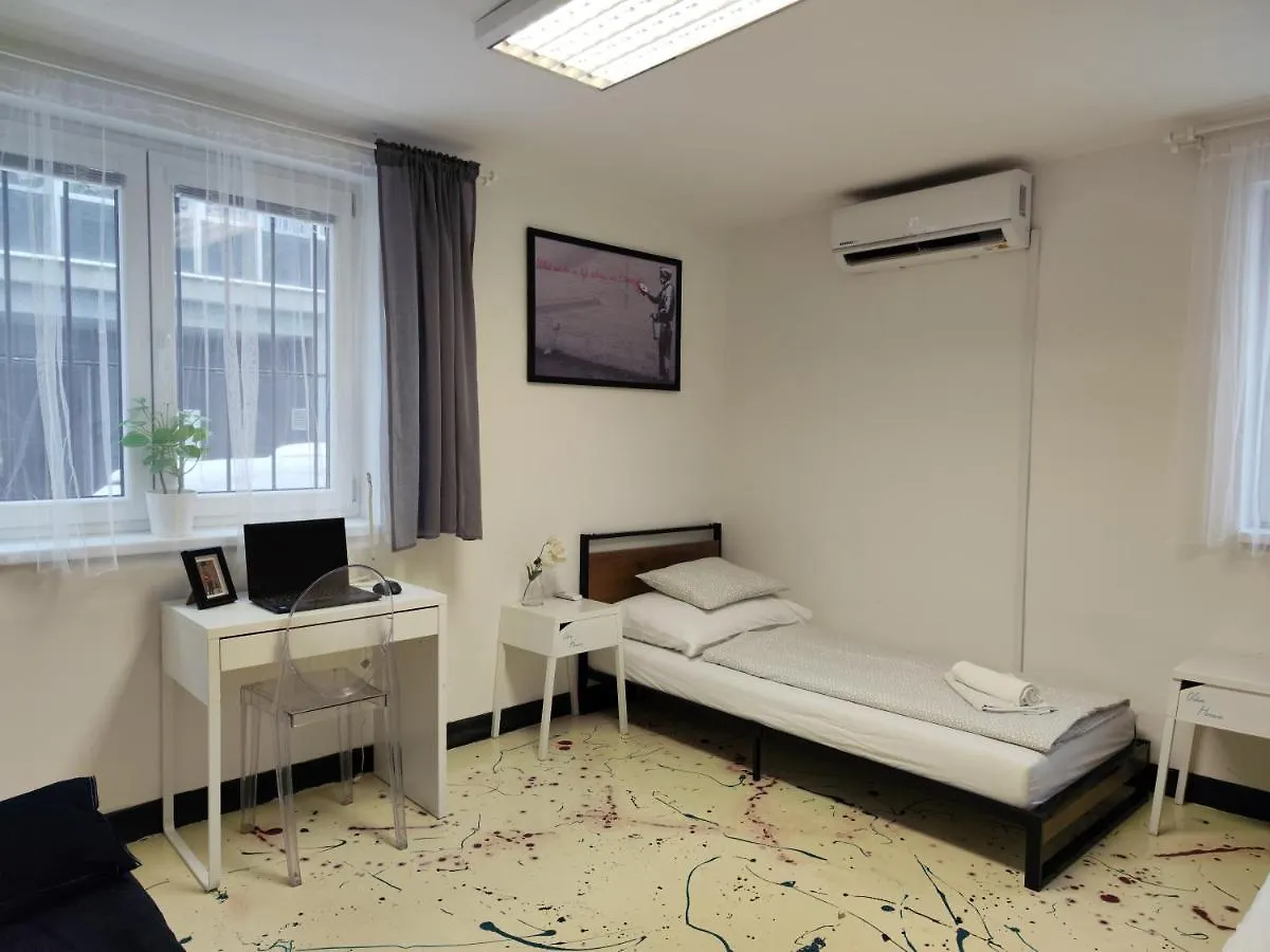 דירות Vibe House פראג 0*,